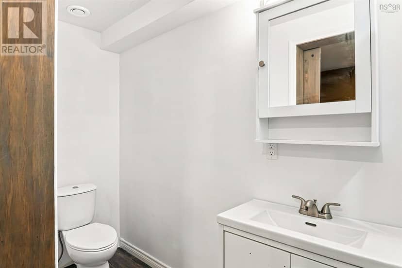 65 Prince William Street — photo 39 of 40