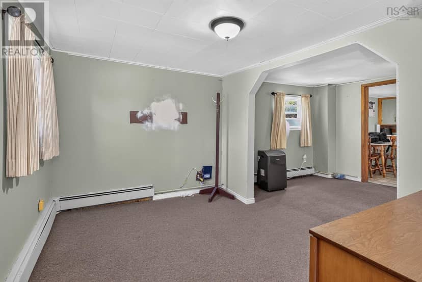 17 Obrien Street — photo 13 of 35