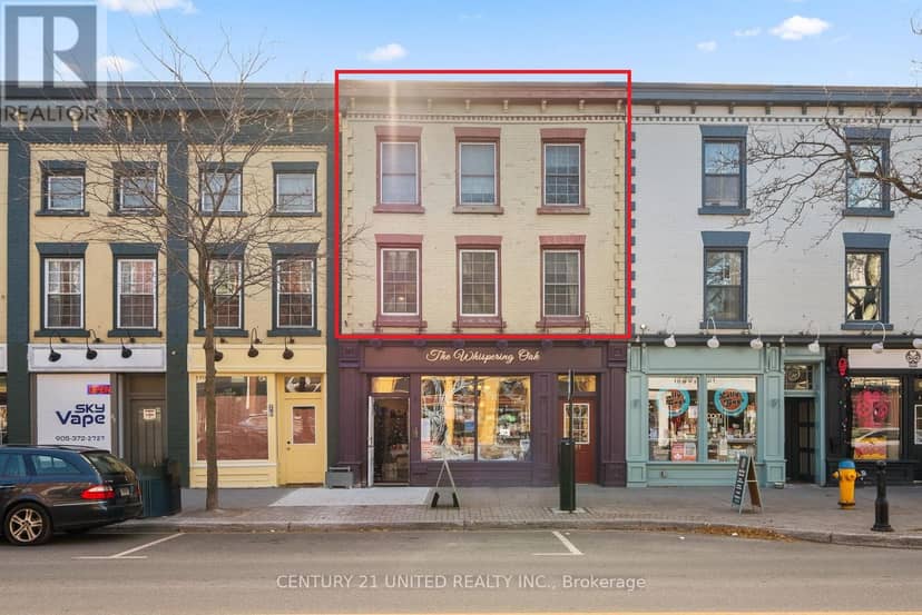 401 - 79 King Street W — photo 1 of 35
