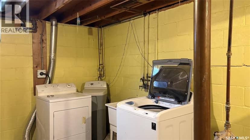211 Downey STREET — photo 16 of 19