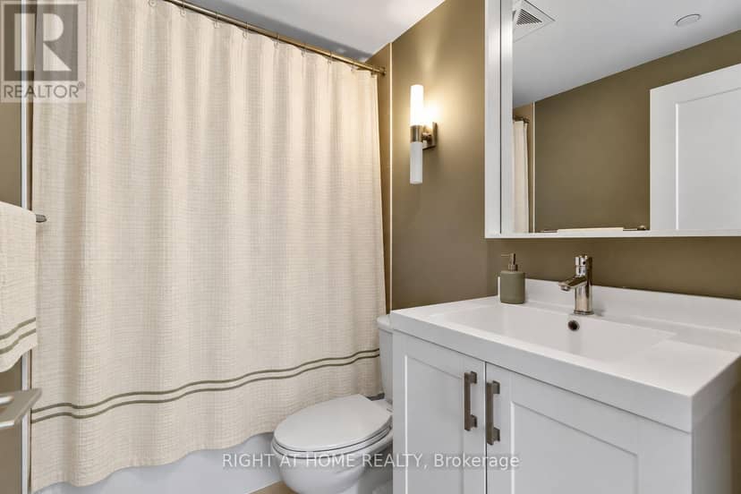509 - 18 Graydon Hall Drive — photo 19 of 31