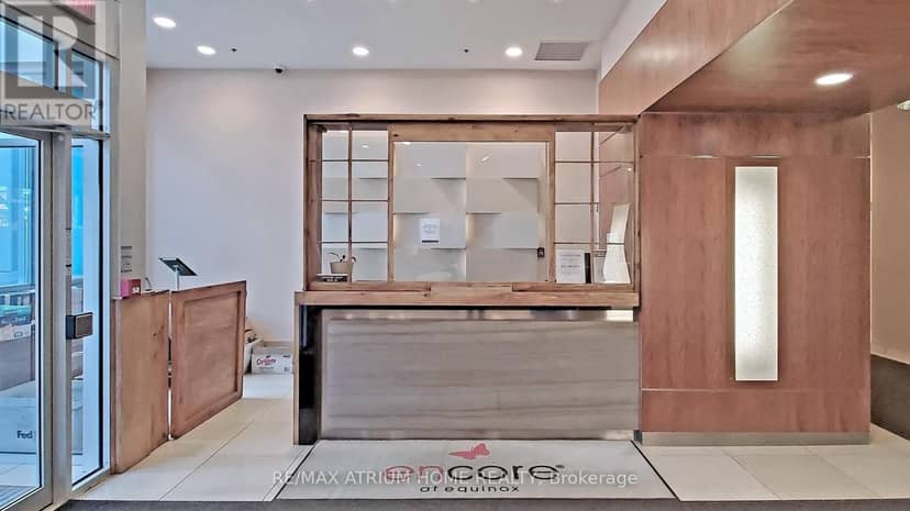 3011 - 50 Town Centre Court, Toronto, photo 5