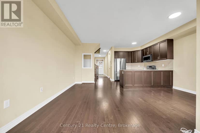 20 Hogan Manor Drive — photo 16 of 40