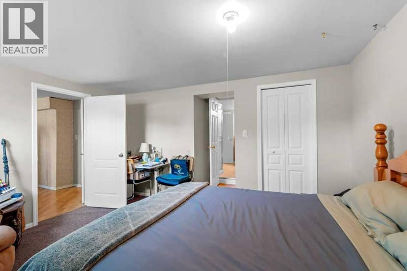 2213 26 Avenue — photo 35 of 40