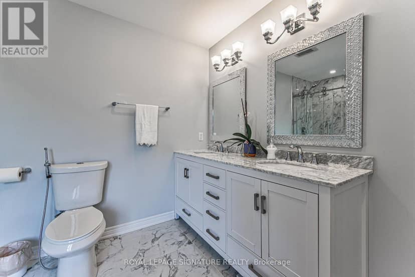 270 Springvalley Crescent — photo 27 of 40