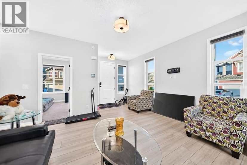 216 Lucas Place NW — photo 14 of 40