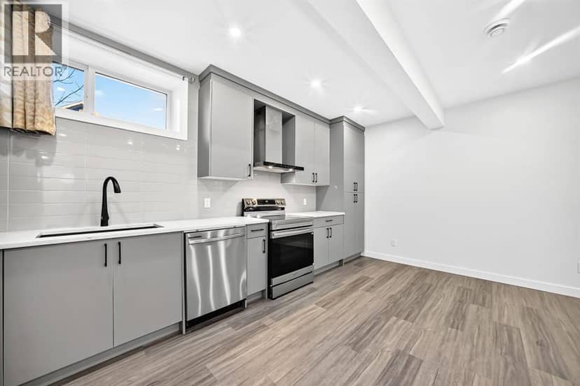 216 Lucas Place NW — photo 32 of 40