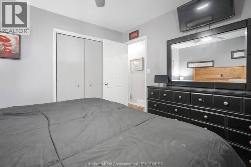 109 McGeorge STREET — photo 18 of 35