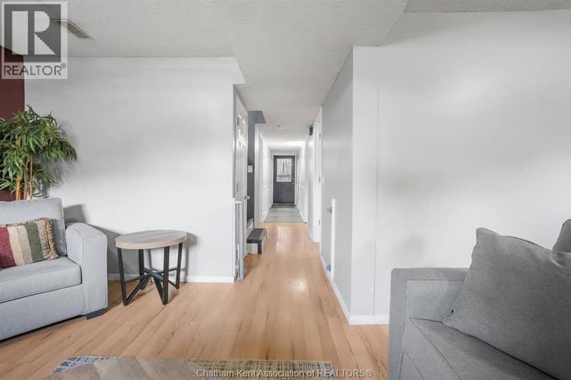 109 McGeorge STREET — photo 21 of 35