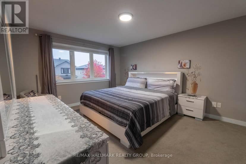 305 Oxer Place S — photo 16 of 37