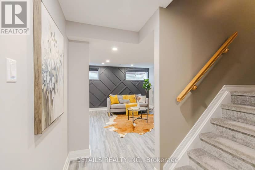 703 Kilmar Crescent — photo 35 of 40