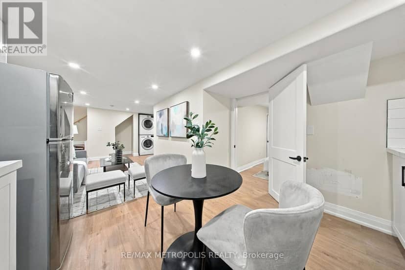 488 McKellar Street — photo 22 of 33