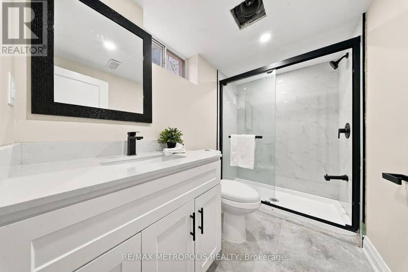 488 McKellar Street — photo 26 of 33