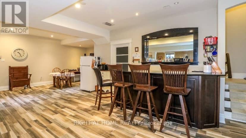 44 Highland Drive — photo 36 of 40