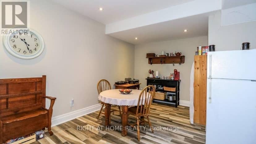 44 Highland Drive — photo 37 of 40