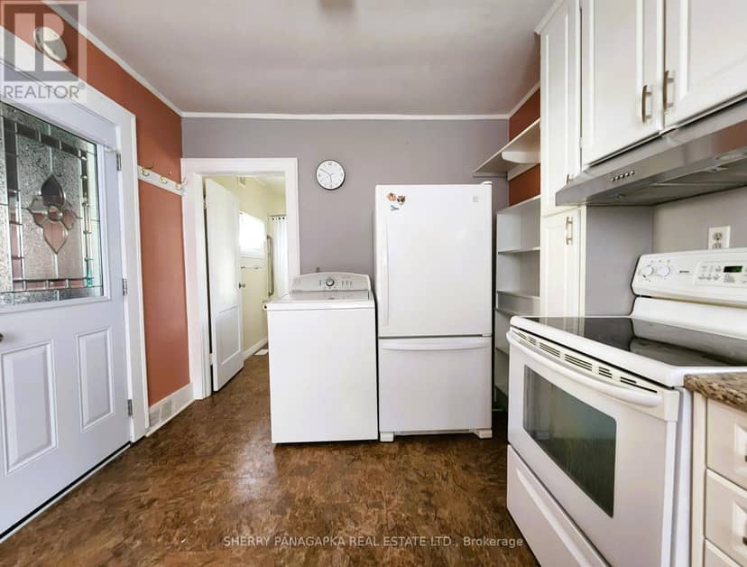 16 Taylor Avenue, Kirkland Lake, photo 7