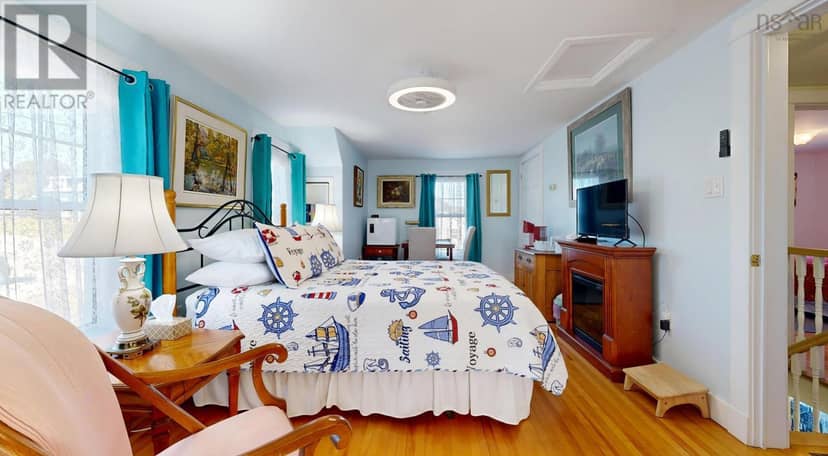 39 Sydney Street — photo 20 of 40