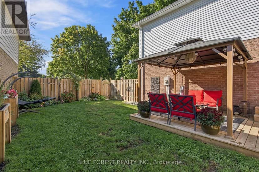 114 Hearthside Place — photo 32 of 40
