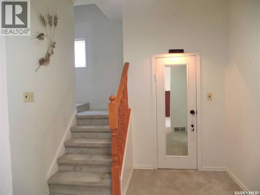 411 1st STREET W, Wilkie, photo 8