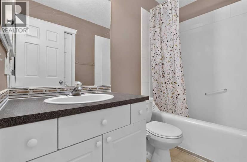 2724 16 Avenue SE — photo 16 of 37