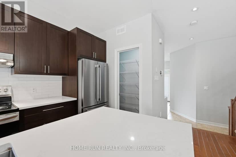 201 Espin Heights — photo 22 of 40