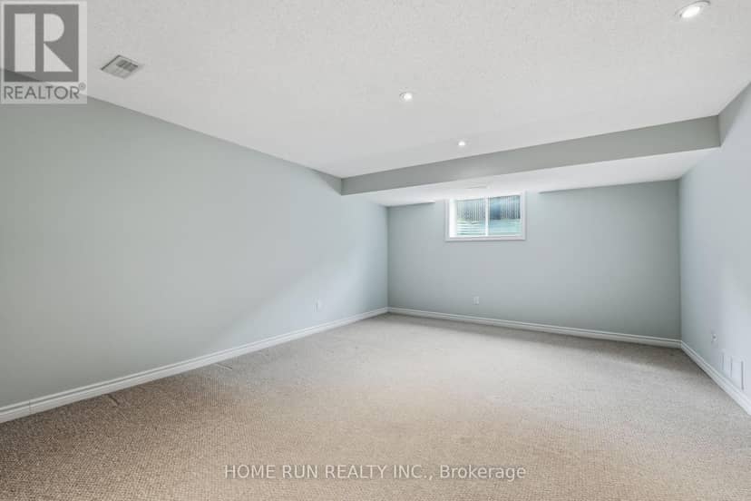 201 Espin Heights — photo 40 of 40