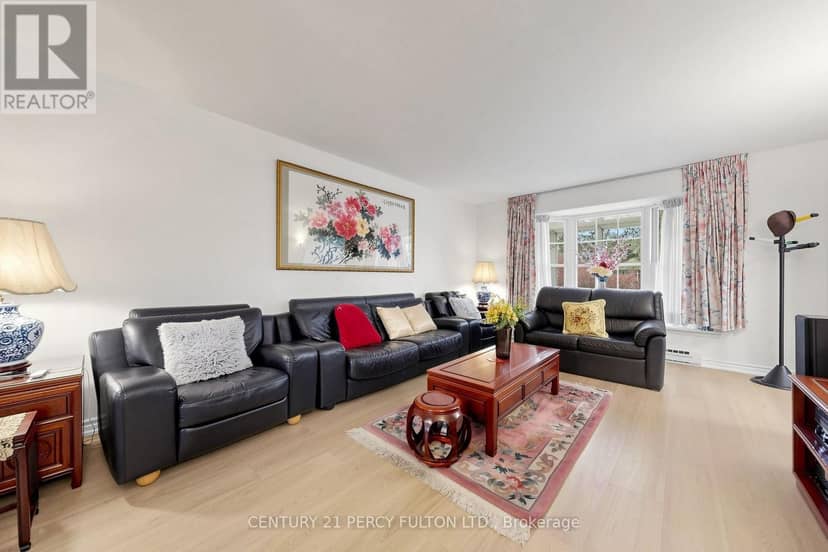 20 Zircon Court, Toronto, photo 4