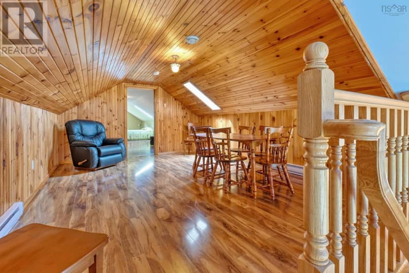 6260 West Bay Road — photo 36 of 40