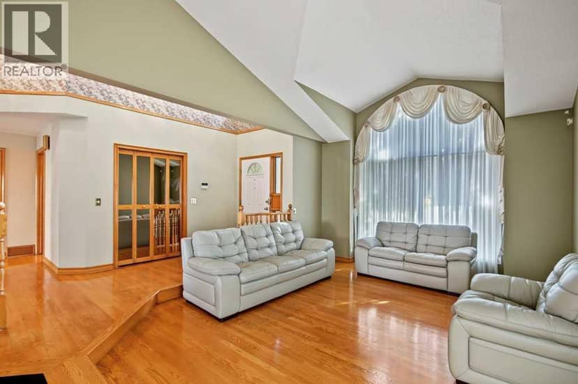 1340 Shawnee Road SW, Calgary, photo 6