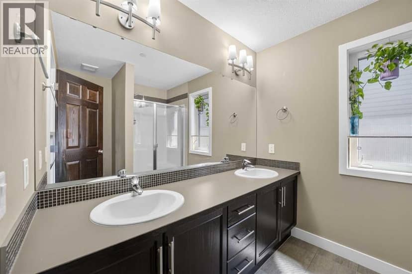 759 Stonehaven Drive — photo 24 of 37