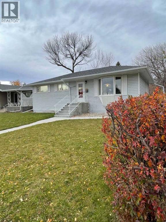 2129 9A Avenue S, Lethbridge