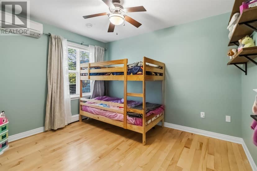 44 Brackstone Court — photo 15 of 40