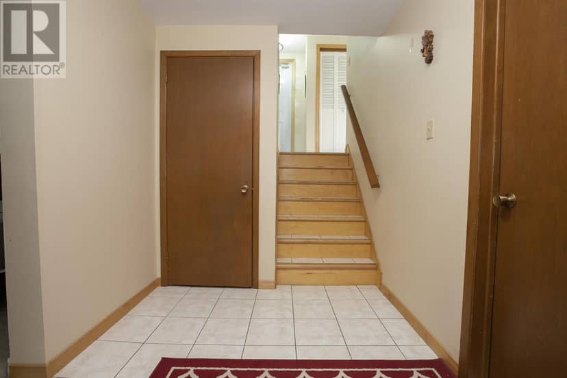 52 Danby RD — photo 40 of 40