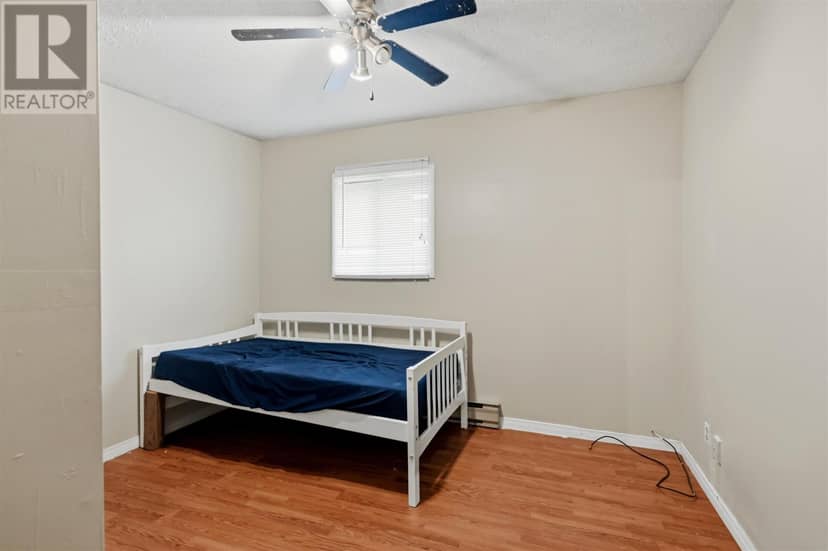 317 Wilson ST — photo 17 of 38