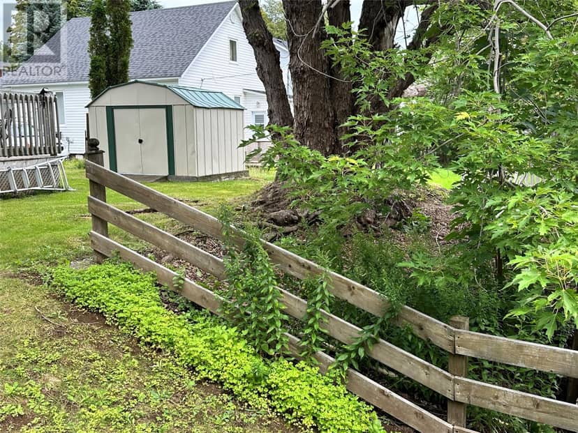 6 Hill Road — photo 12 of 40