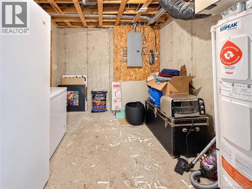 3 Amanda Street — photo 36 of 40