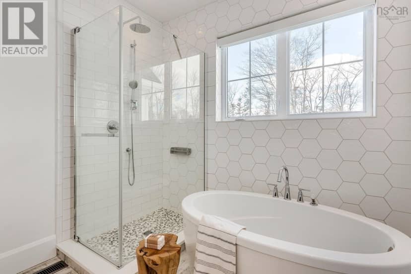 1006 McCabe Lake Drive — photo 23 of 40