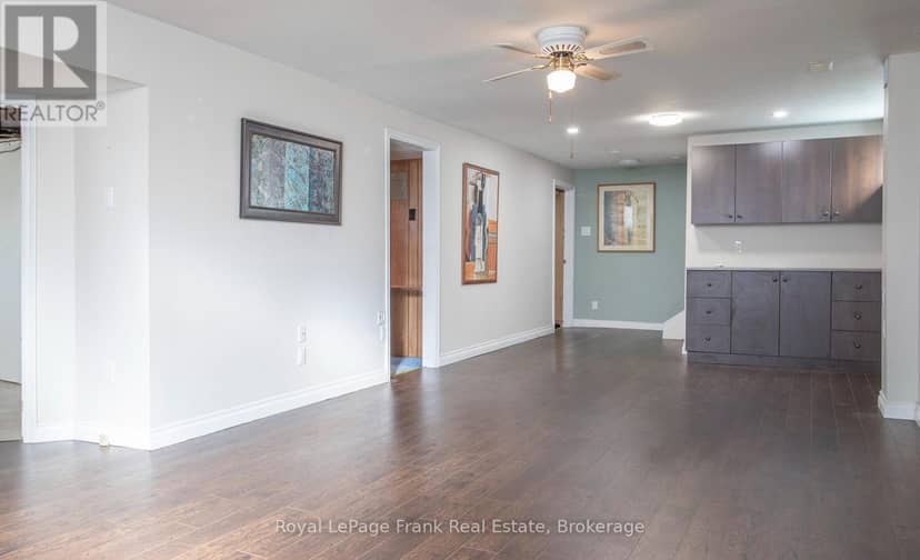 1014 McCullough Drive — photo 21 of 38