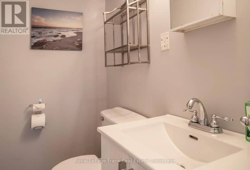 1014 McCullough Drive — photo 27 of 38