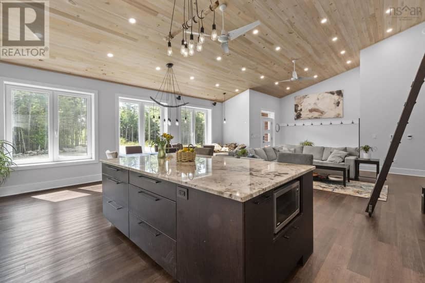 543 Island View Drive — photo 12 of 40