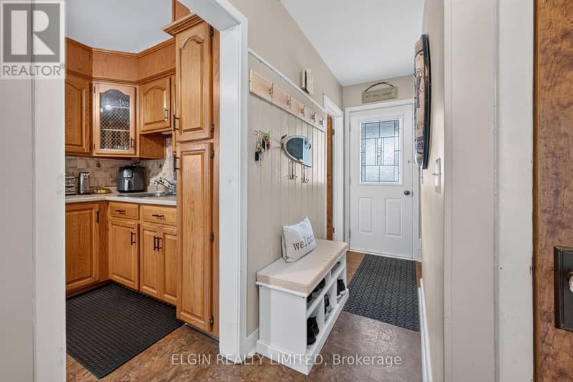 1 Trafalgar Street — photo 27 of 40