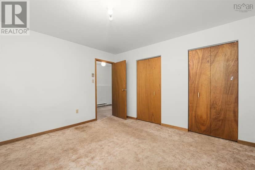 28 Kindling Crescent — photo 21 of 40