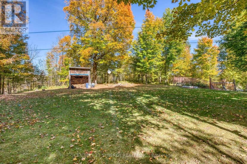 555 Sugarbush Way, Lanark Highlands, photo 2