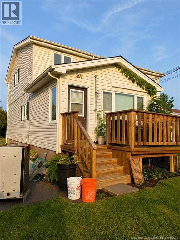 66 Whitney Avenue — photo 5 of 34