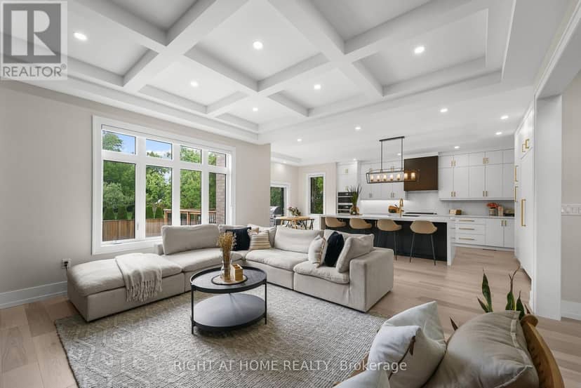 262 Senlac Road, Toronto, photo 5