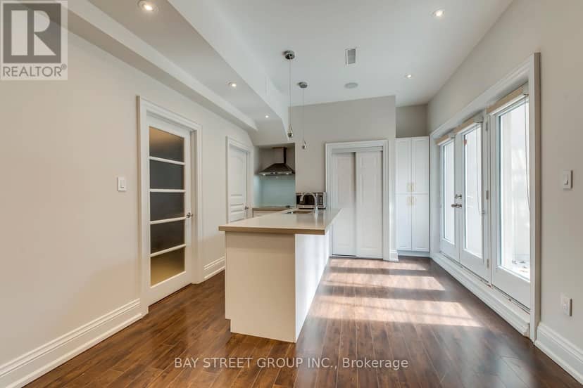39 Foxwarren Drive — photo 32 of 40
