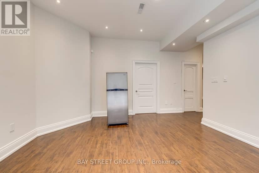 39 Foxwarren Drive — photo 35 of 40