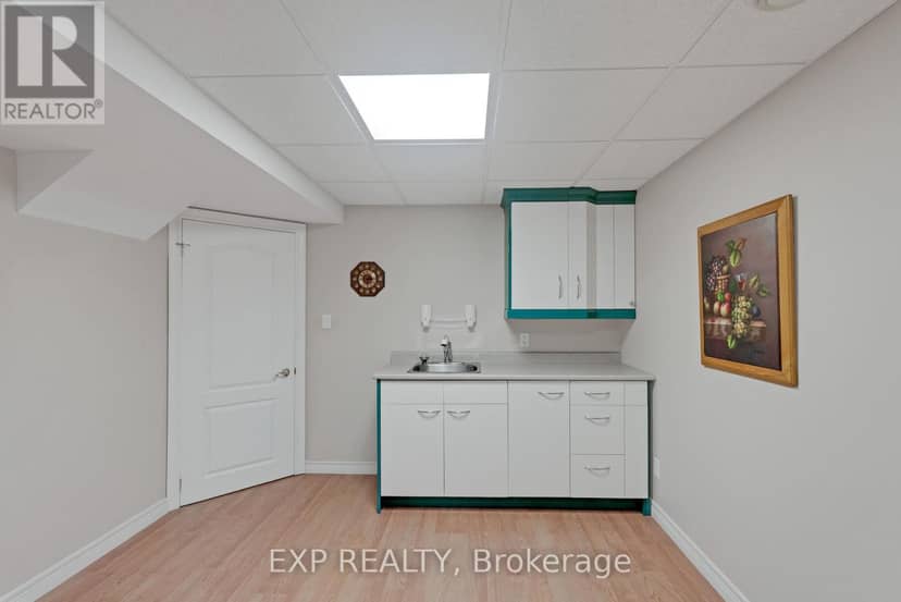 44 Finnegan Place — photo 37 of 40