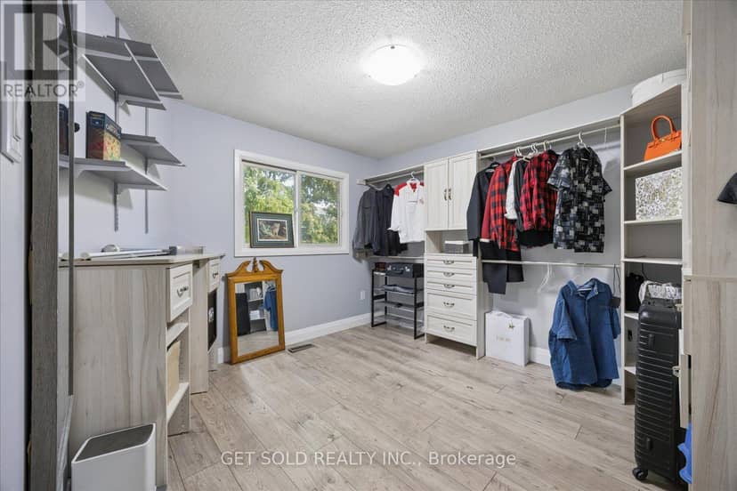 77 Linton Avenue — photo 31 of 37