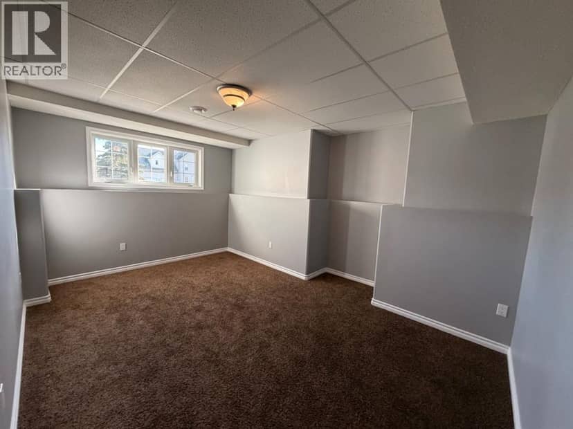 10115 93 Street — photo 24 of 40